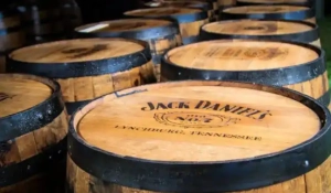 Read more about the article Brown-Forman Strategic Restructuring and Workforce Reduction